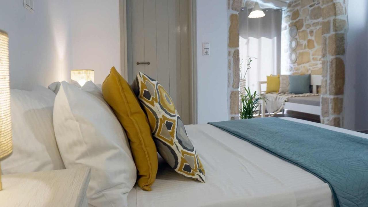 Studio Eleni - Oasis Holiday Houses كوكينوس بيرغوس المظهر الخارجي الصورة