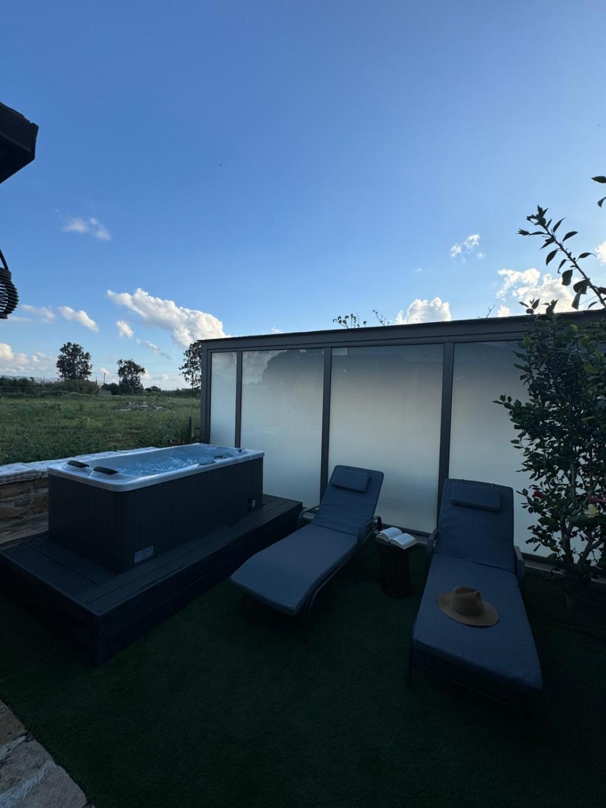 Studio Eleni - Oasis Holiday Houses كوكينوس بيرغوس المظهر الخارجي الصورة