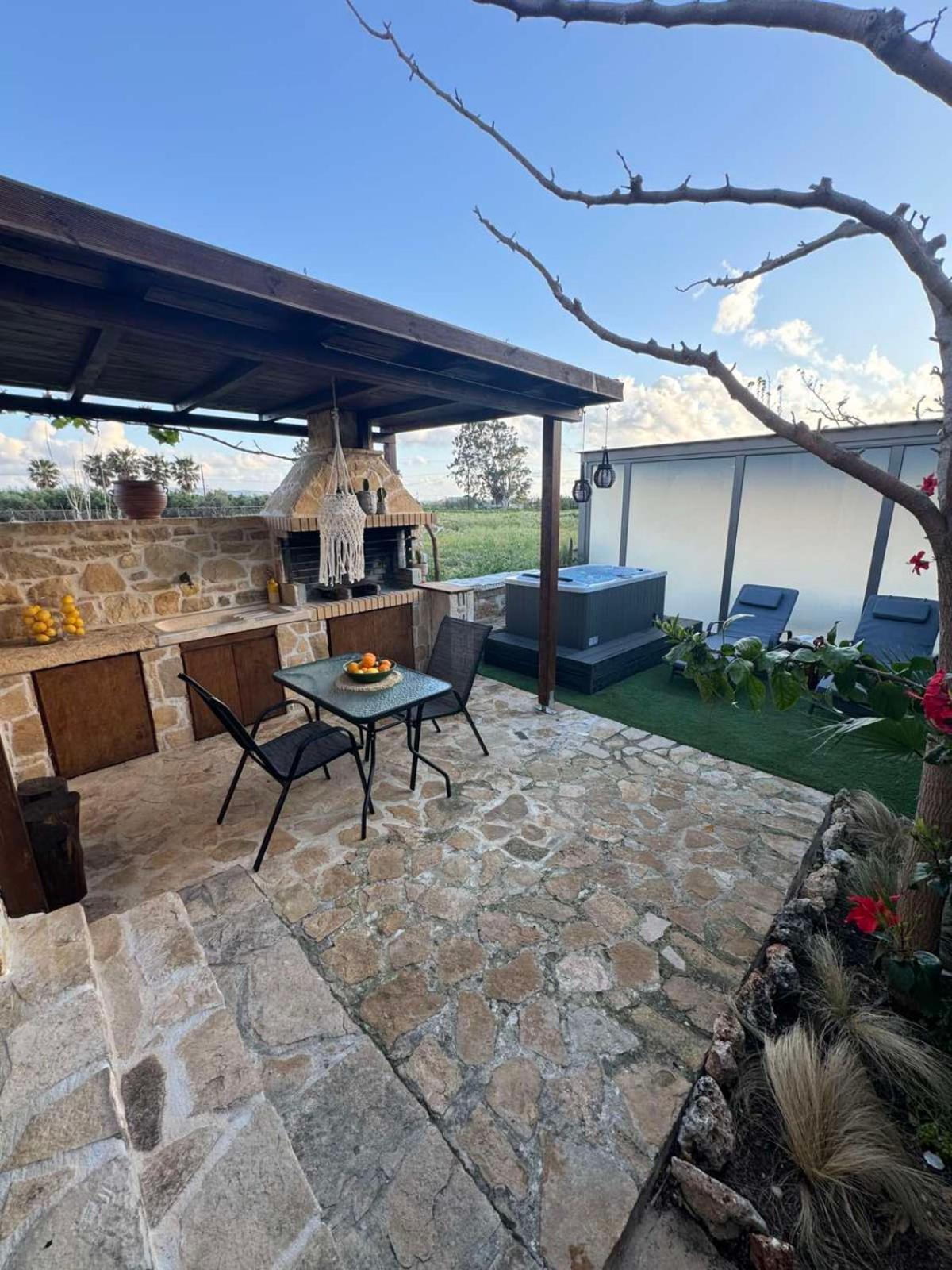 Studio Eleni - Oasis Holiday Houses كوكينوس بيرغوس المظهر الخارجي الصورة
